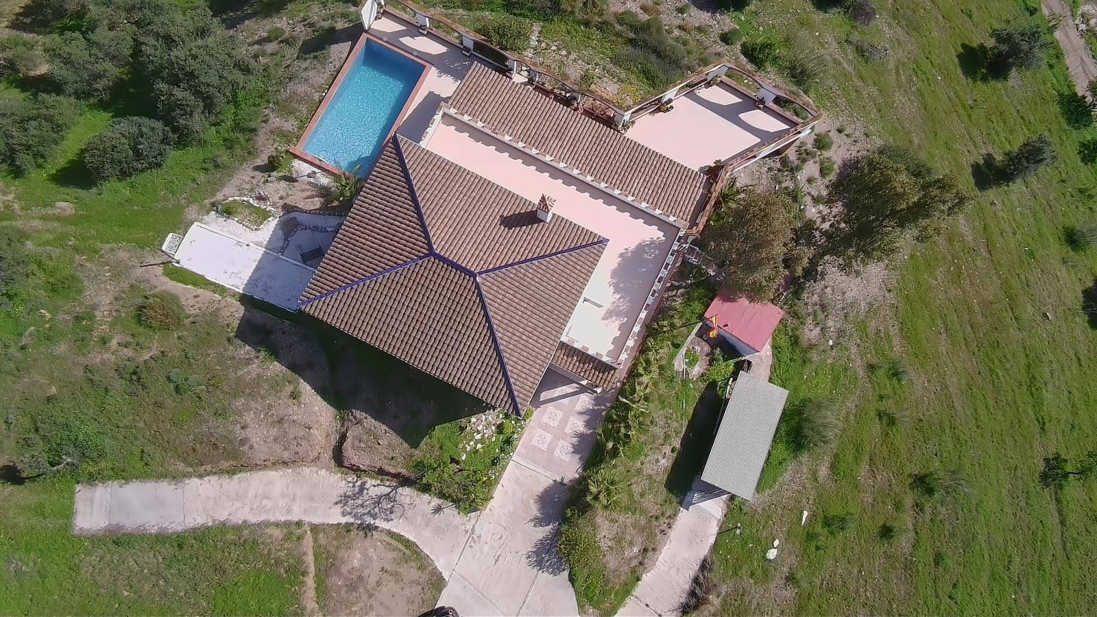 4 soveværelse Finca/Landehus til salg i Alora med swimmingpool garage - € 499.000 (Ref: 9685222)