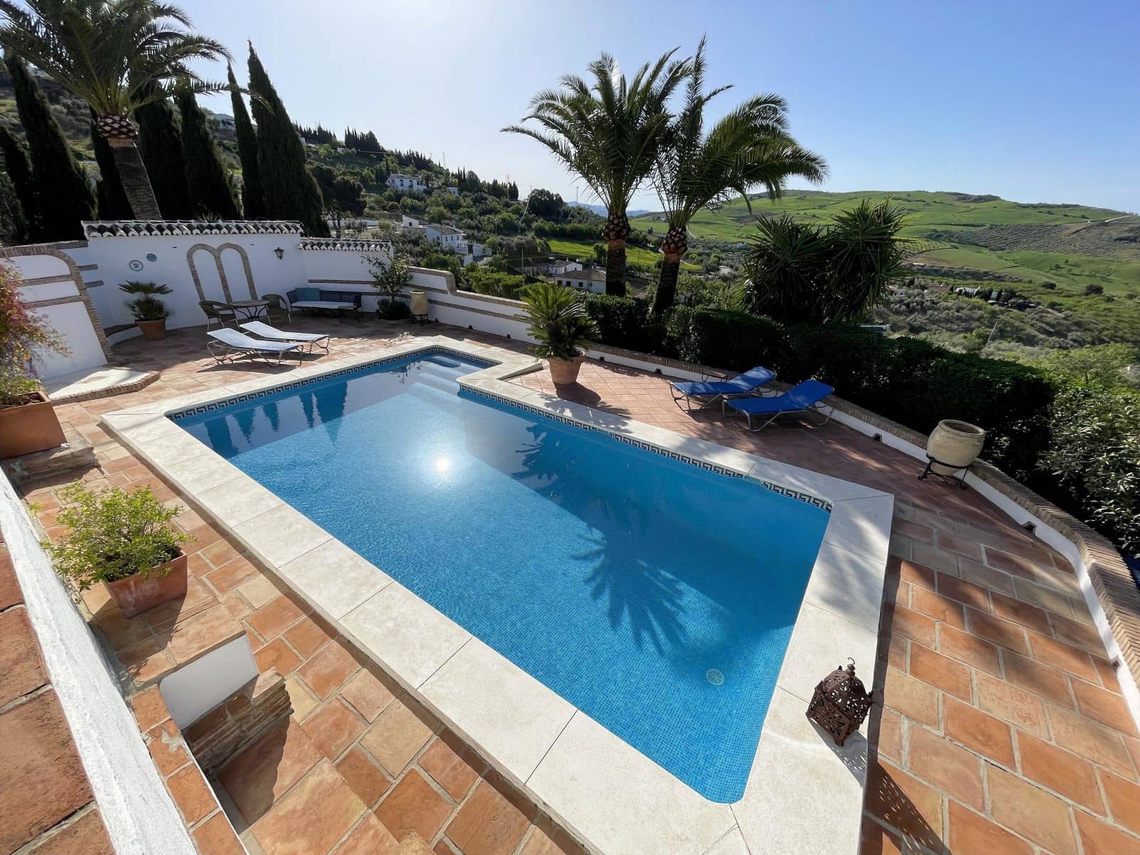 5 bedroom Finca/Country House for sale in Villanueva de la Concepcion with pool garage - € 850,000 (Ref: 9774329)