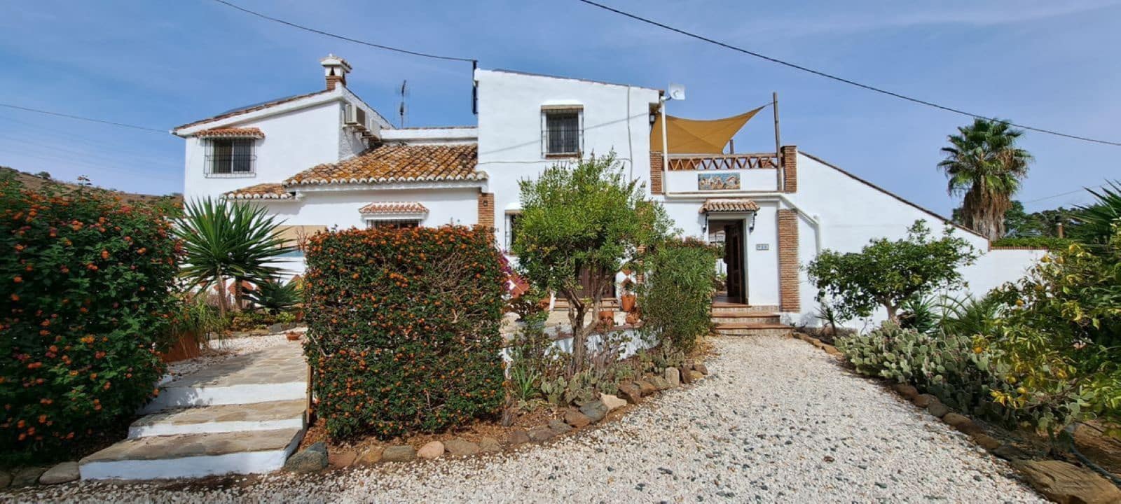 6 soveværelse Finca/Landehus til salg i Alora med swimmingpool garage - € 550.000 (Ref: 9849858)