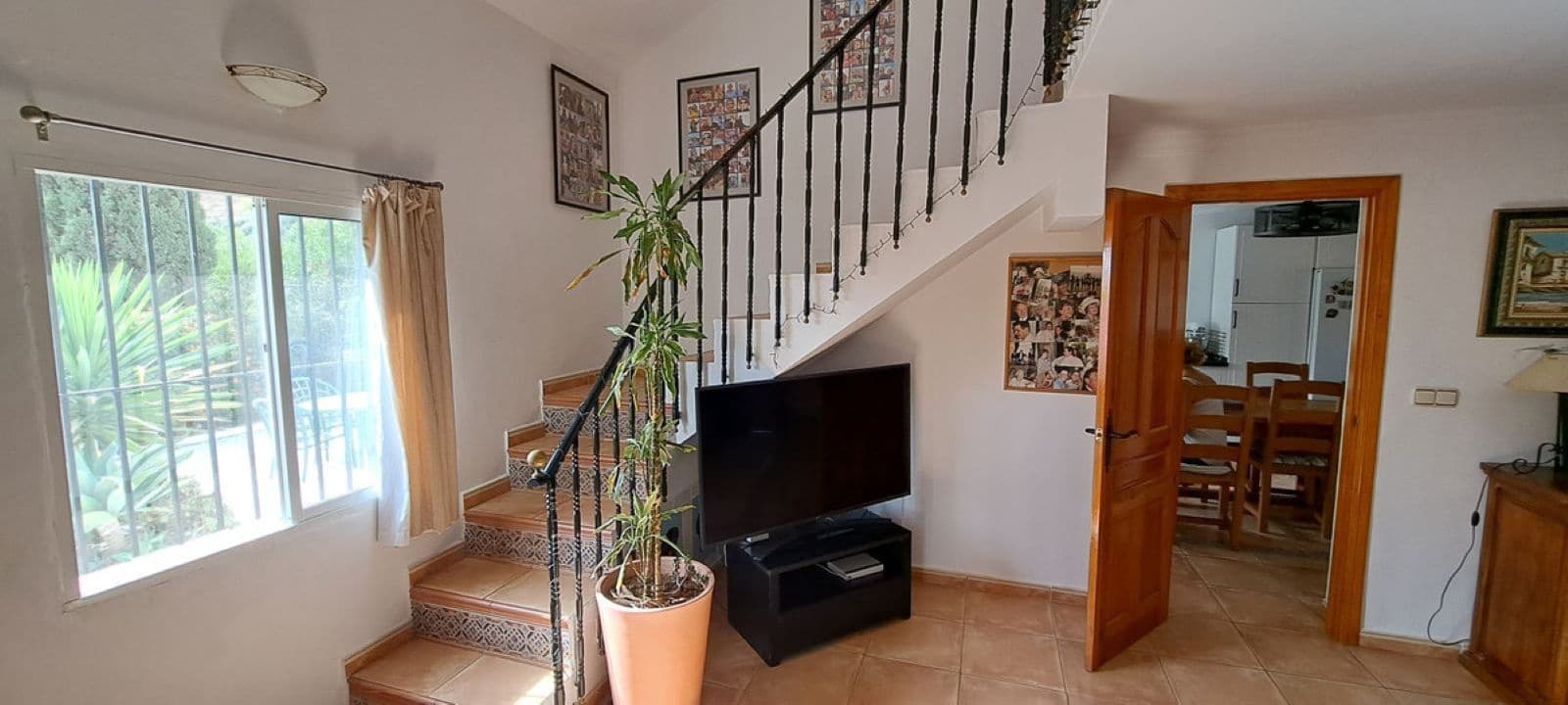 6 soveværelse Finca/Landehus til salg i Alora med swimmingpool garage - € 550.000 (Ref: 9849858)