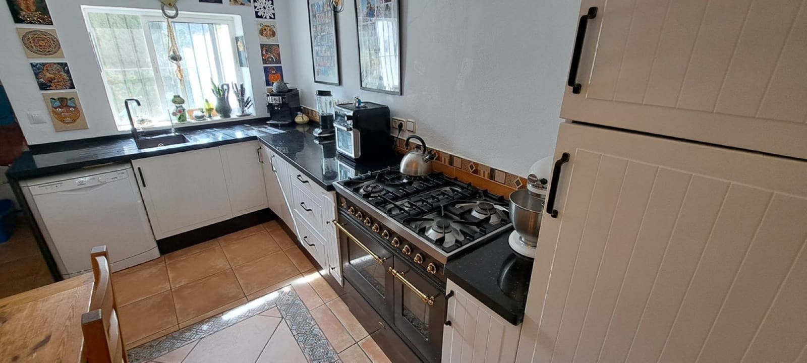 6 soveværelse Finca/Landehus til salg i Alora med swimmingpool garage - € 550.000 (Ref: 9849858)