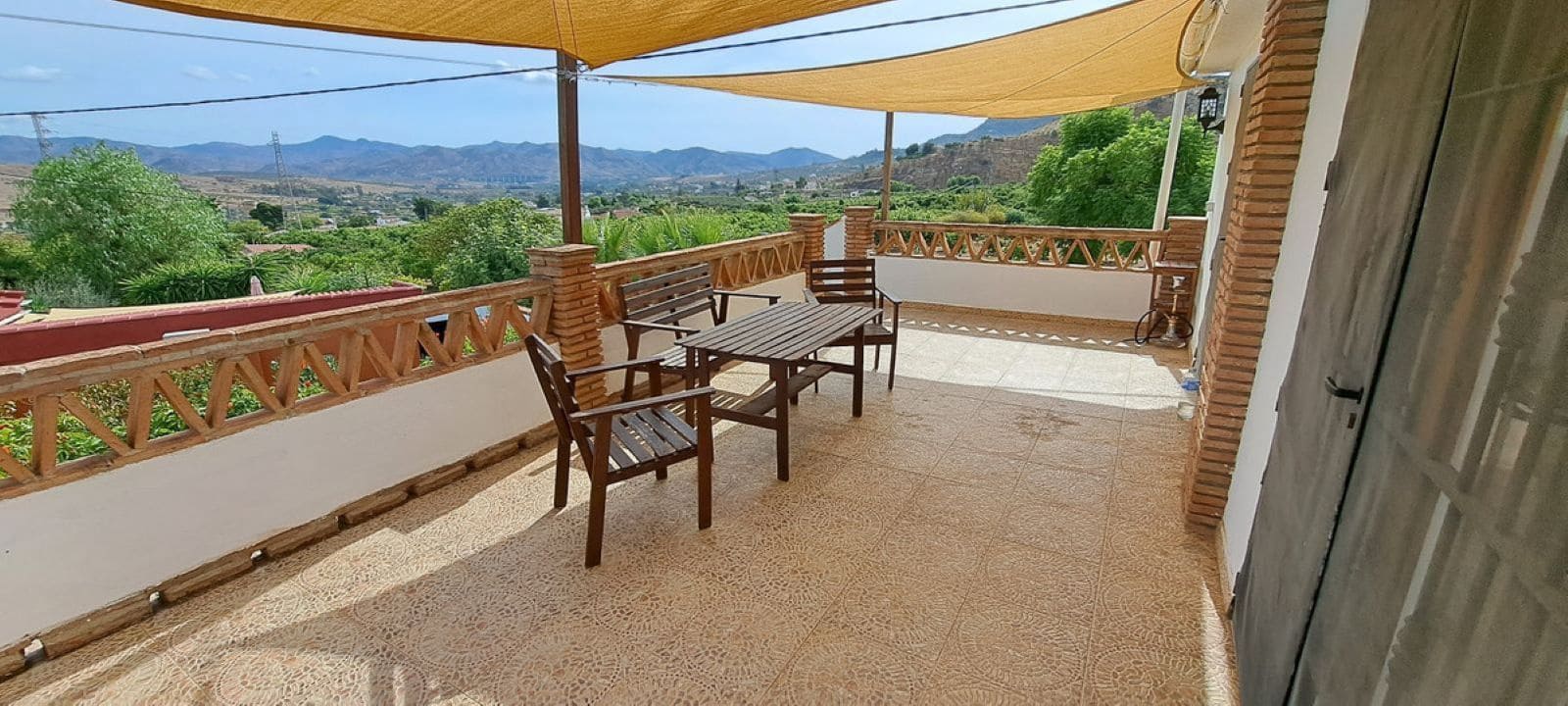 6 soveværelse Finca/Landehus til salg i Alora med swimmingpool garage - € 550.000 (Ref: 9849858)