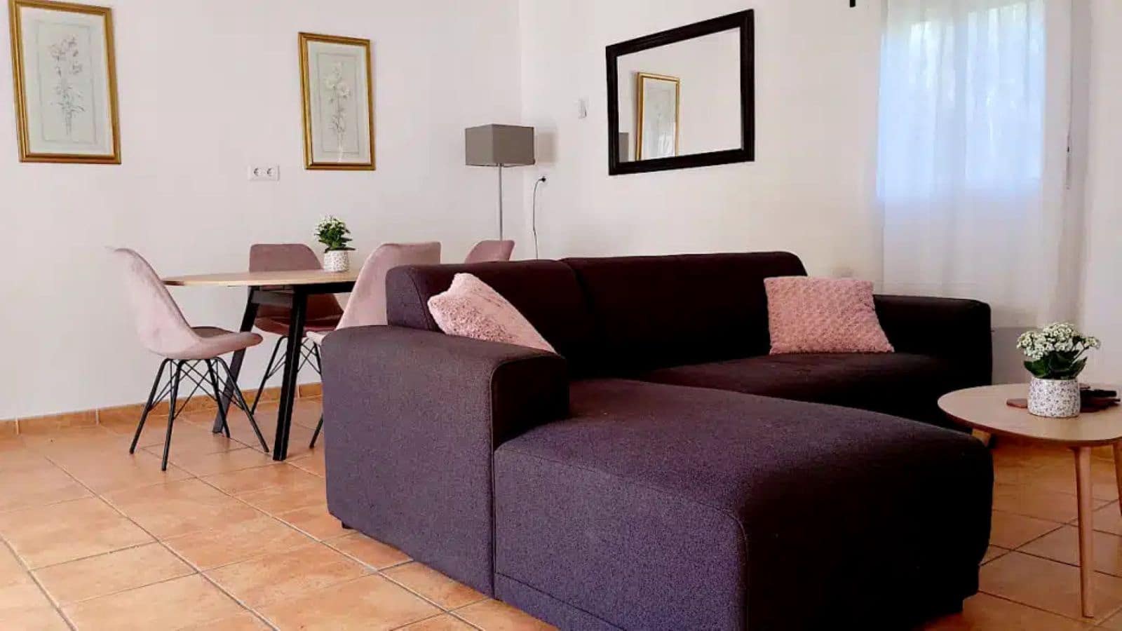 6 soveværelse Finca/Landehus til salg i Alora med swimmingpool garage - € 550.000 (Ref: 9849858)
