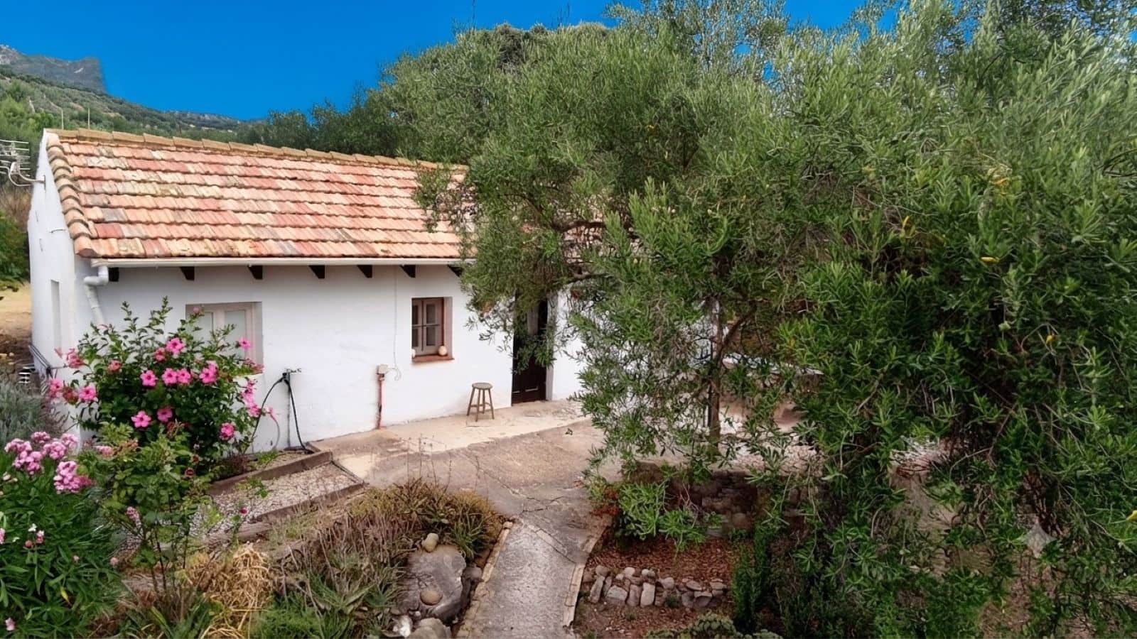 4 bedroom Finca/Country House for sale in Villanueva de la Concepcion with pool garage - € 249,000 (Ref: 9973899)