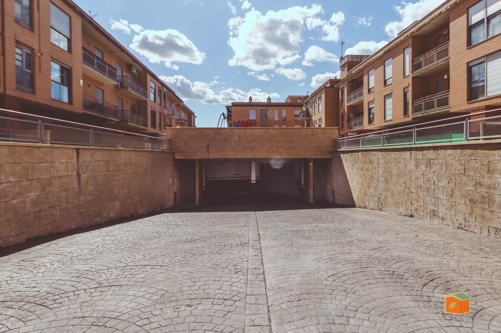 Garage for sale in Santa Barbara - € 6,000 (Ref: 10005749)