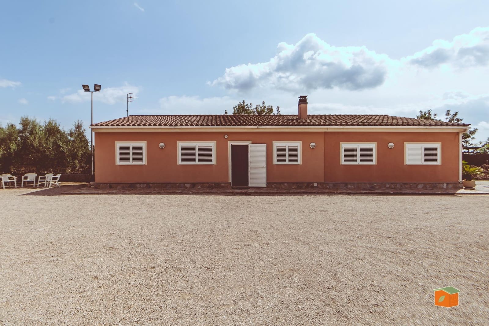 6 Zimmer Villa zu verkaufen in Roquetes mit Pool Garage - 869.000 € (Ref: 10049518)