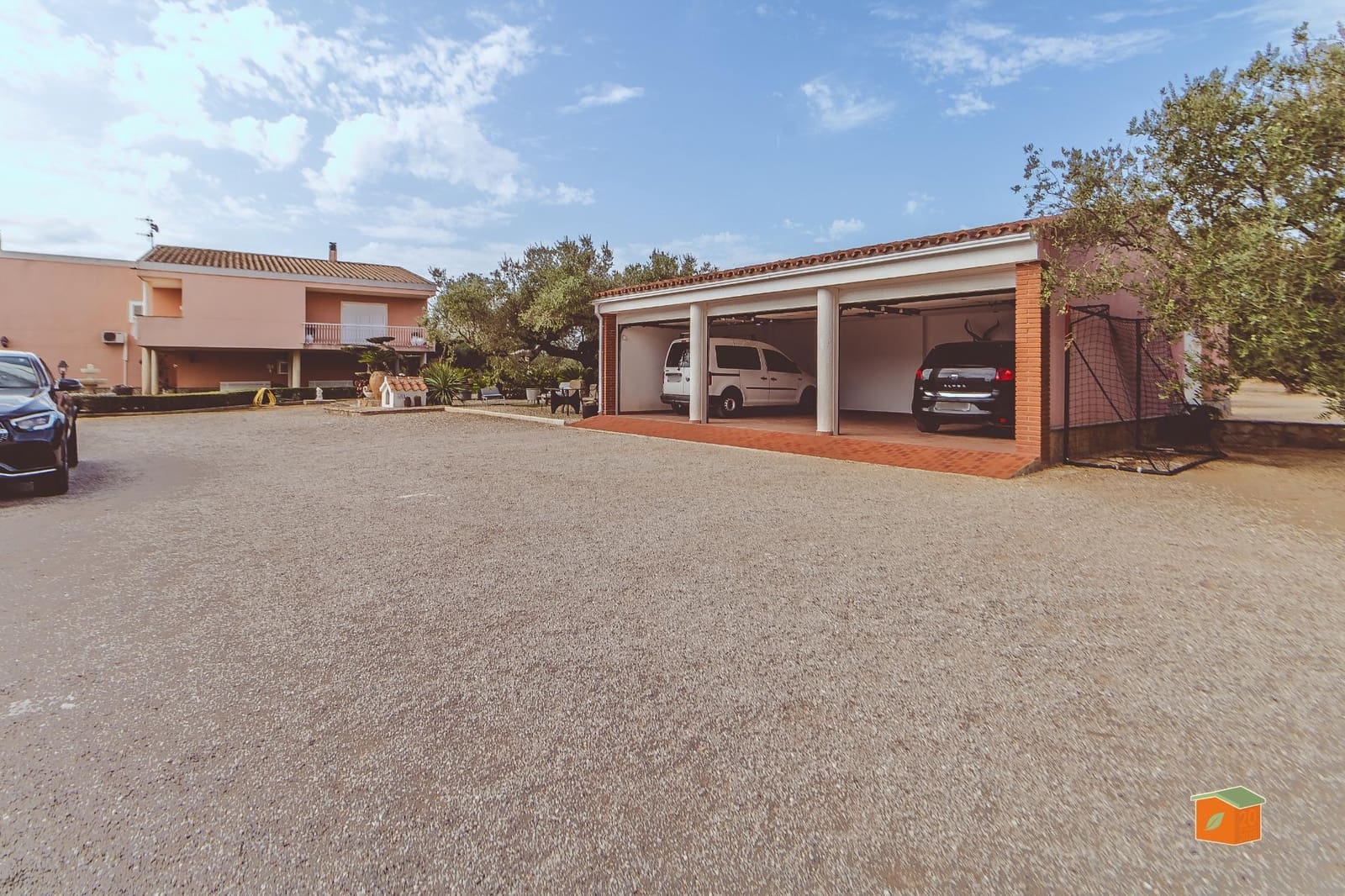 6 Zimmer Villa zu verkaufen in Roquetes mit Pool Garage - 869.000 € (Ref: 10049518)