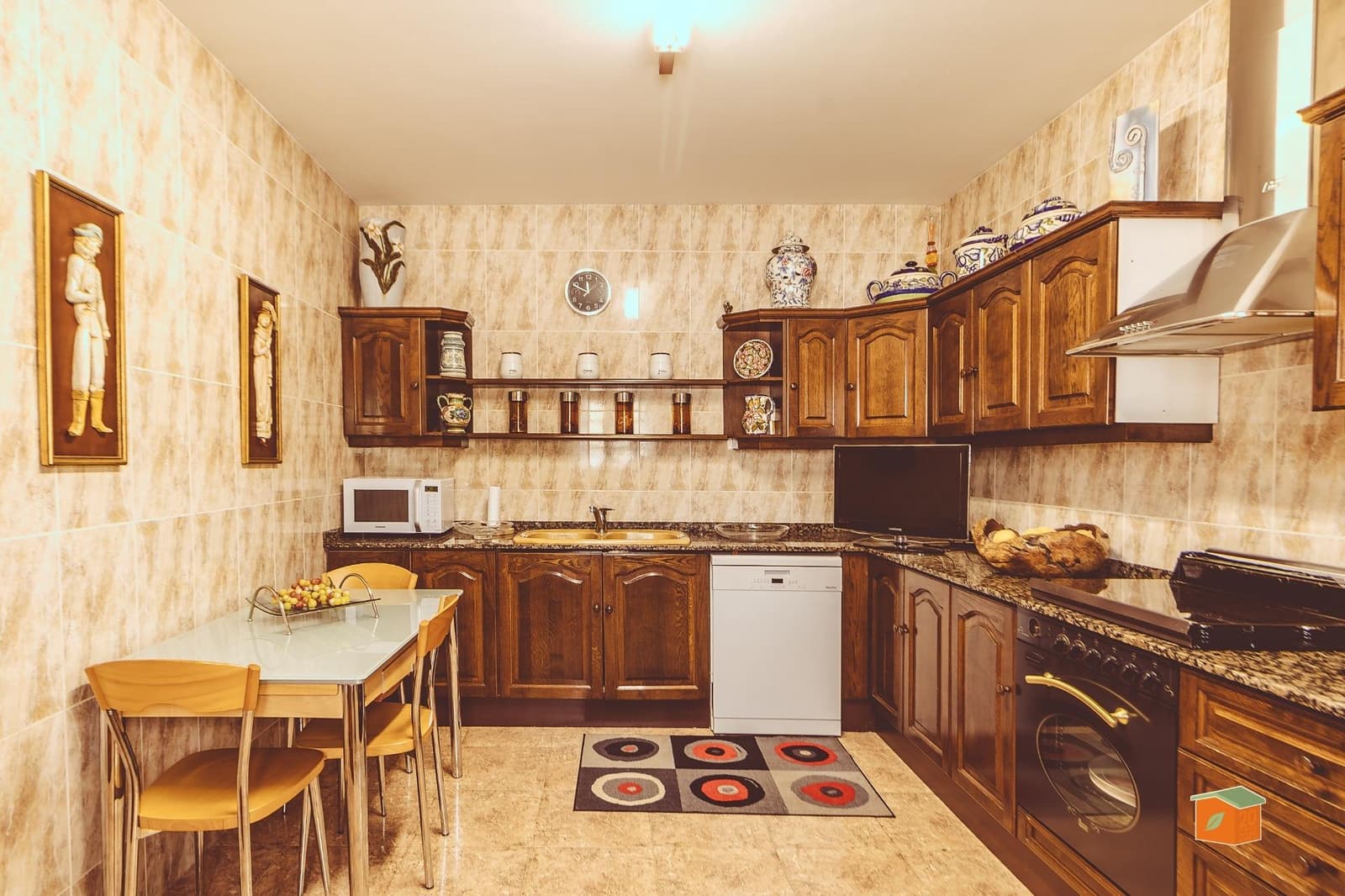 6 Zimmer Villa zu verkaufen in Roquetes mit Pool Garage - 869.000 € (Ref: 10049518)