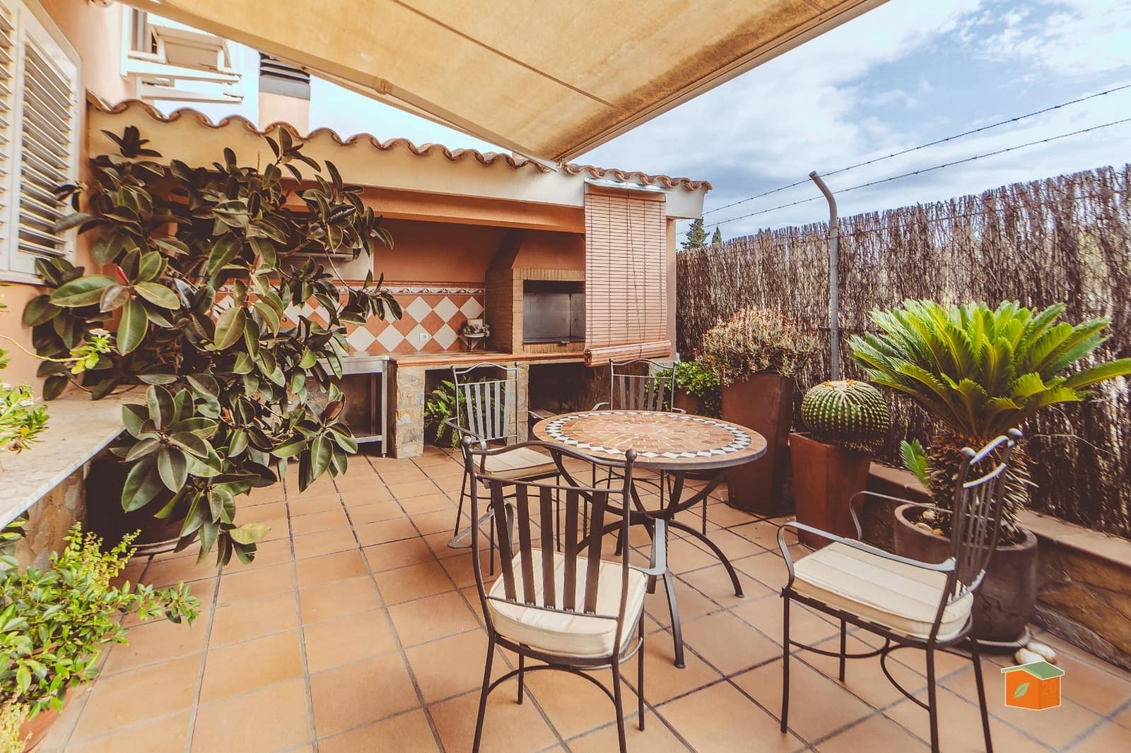 6 Zimmer Villa zu verkaufen in Roquetes mit Pool Garage - 869.000 € (Ref: 10049518)