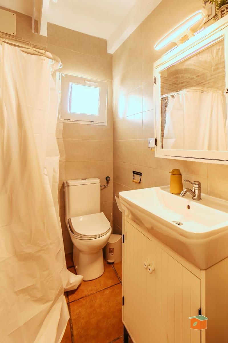 Casa de 5 habitaciones en Freginals en venta con garaje - 112.000 € (Ref: 10120056)