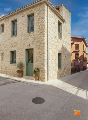 Casa em Banda para venda em Santa Bàrbara - 22 000 € (Ref: 10130074)