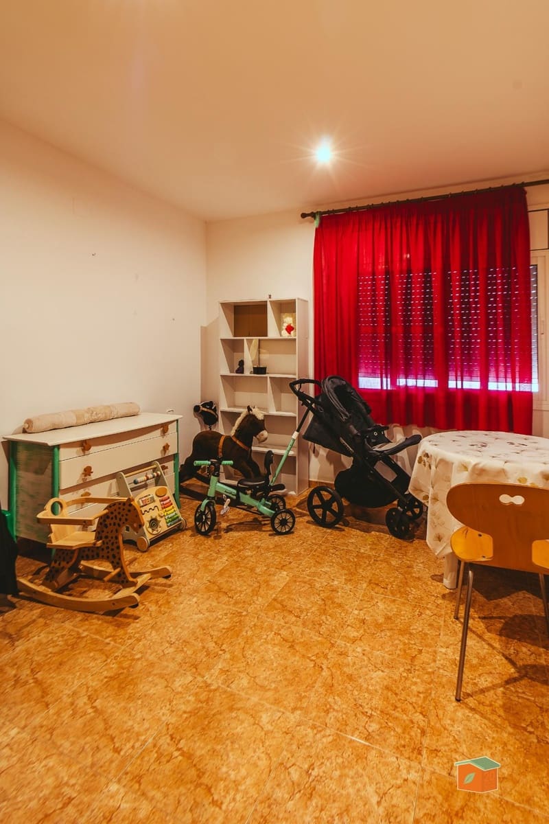 Chalet de 5 habitaciones en Santa Bàrbara en venta - 215.000 € (Ref: 10166815)