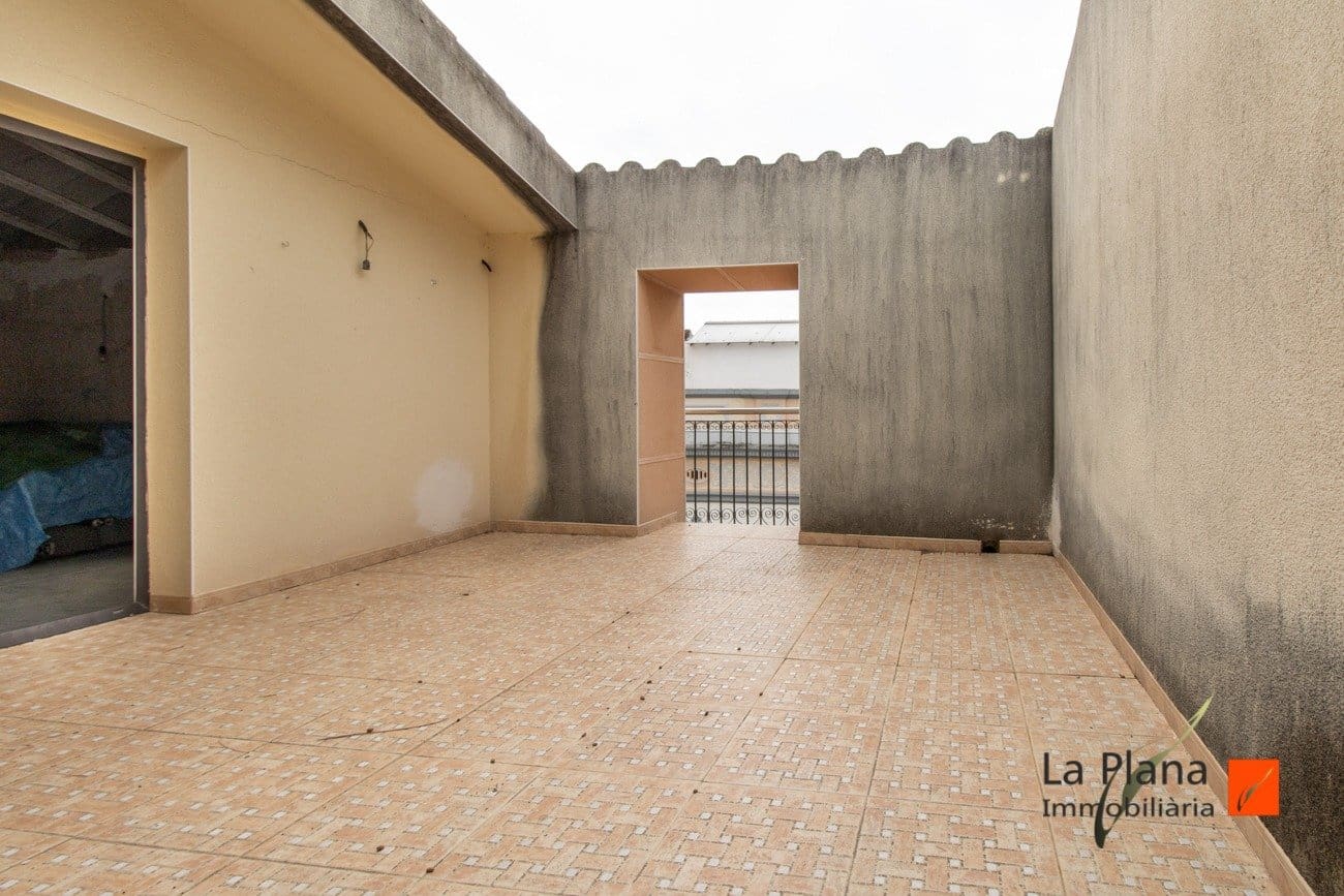 3 soveværelse Villa til salg i Santa Barbara med garage - € 325.000 (Ref: 7510488)