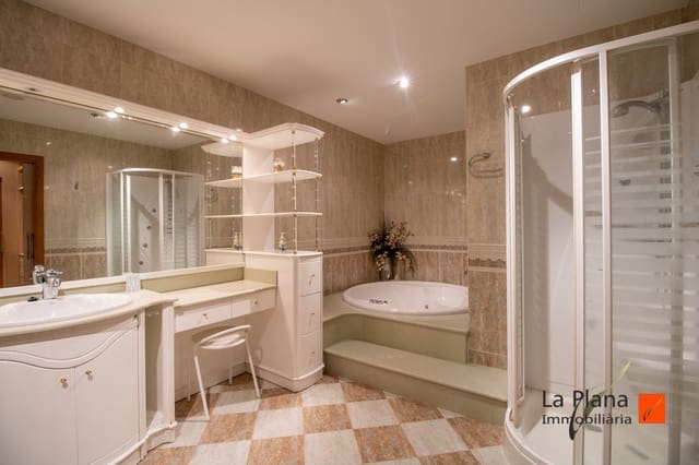 3 soverom Villa til salgs i Santa Bàrbara med garasje - € 325 000 (Ref: 7510488)