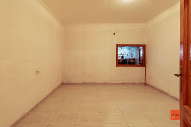 5 quarto Moradia em Banda para venda em Ulldecona - 73 000 € (Ref: 7510502)