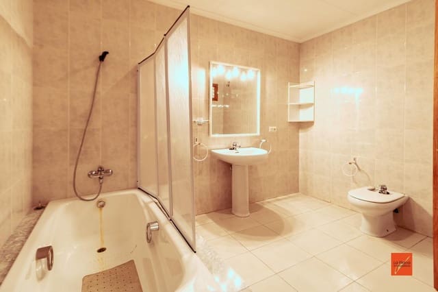 5 quarto Moradia em Banda para venda em Ulldecona - 73 000 € (Ref: 7510502)