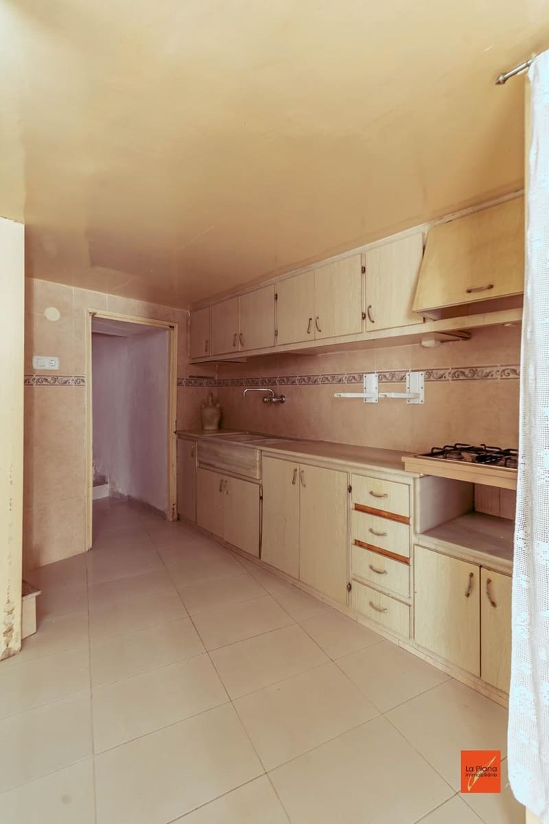 5 soveværelse Rækkehus til salg i Ulldecona - € 73.000 (Ref: 7510502)