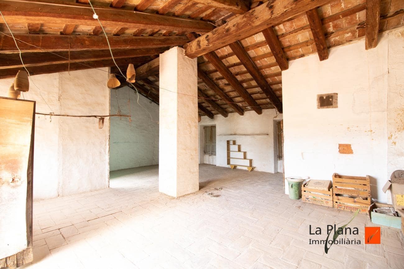 8 soveværelse Byhus til salg i Santa Barbara - € 85.000 (Ref: 7542453)