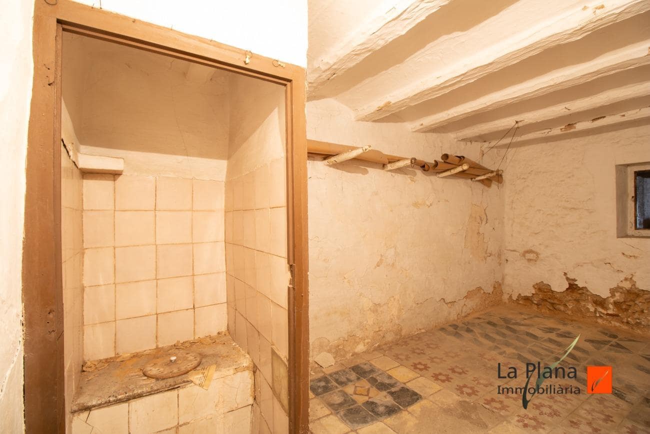 8 soveværelse Byhus til salg i Santa Barbara - € 85.000 (Ref: 7542453)