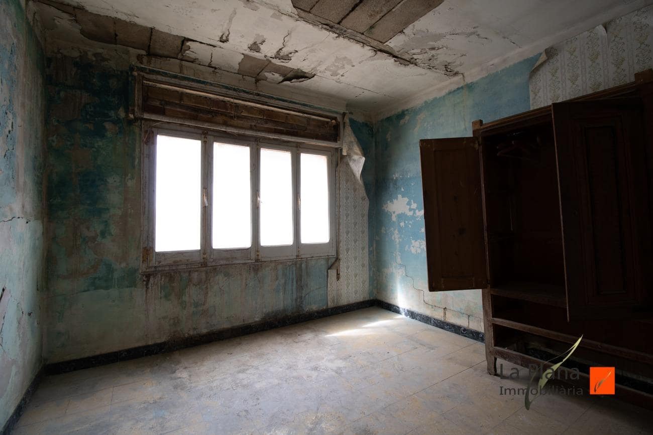 8 soveværelse Byhus til salg i Santa Barbara - € 85.000 (Ref: 7542453)