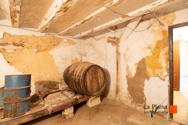 8 soverom Hus til salgs i Santa Bàrbara - € 85 000 (Ref: 7542453)