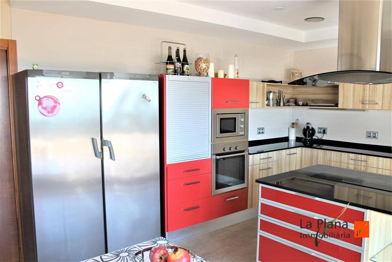 6 soverom Villa til salgs i Alcanar med svømmebasseng garasje - € 700 000 (Ref: 7588211)