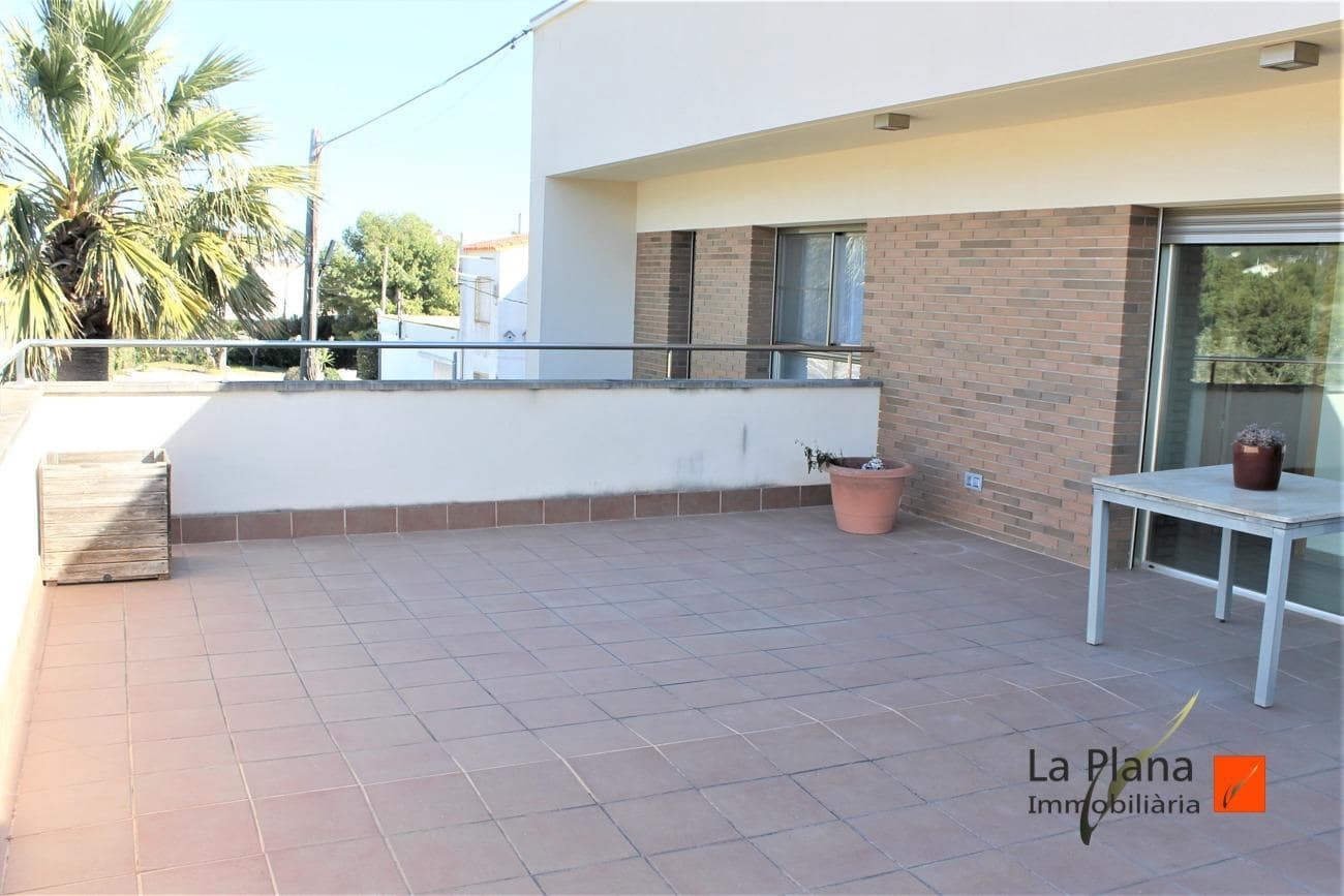 6 soverom Villa til salgs i Alcanar med svømmebasseng garasje - € 700 000 (Ref: 7588211)