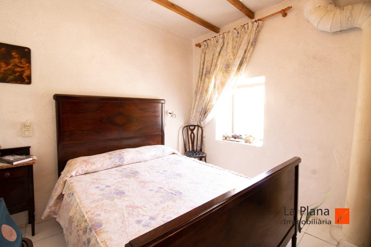 4 slaapkamer Huis te koop in La Pobla de Benifassa - € 97.000 (Ref: 7737803)