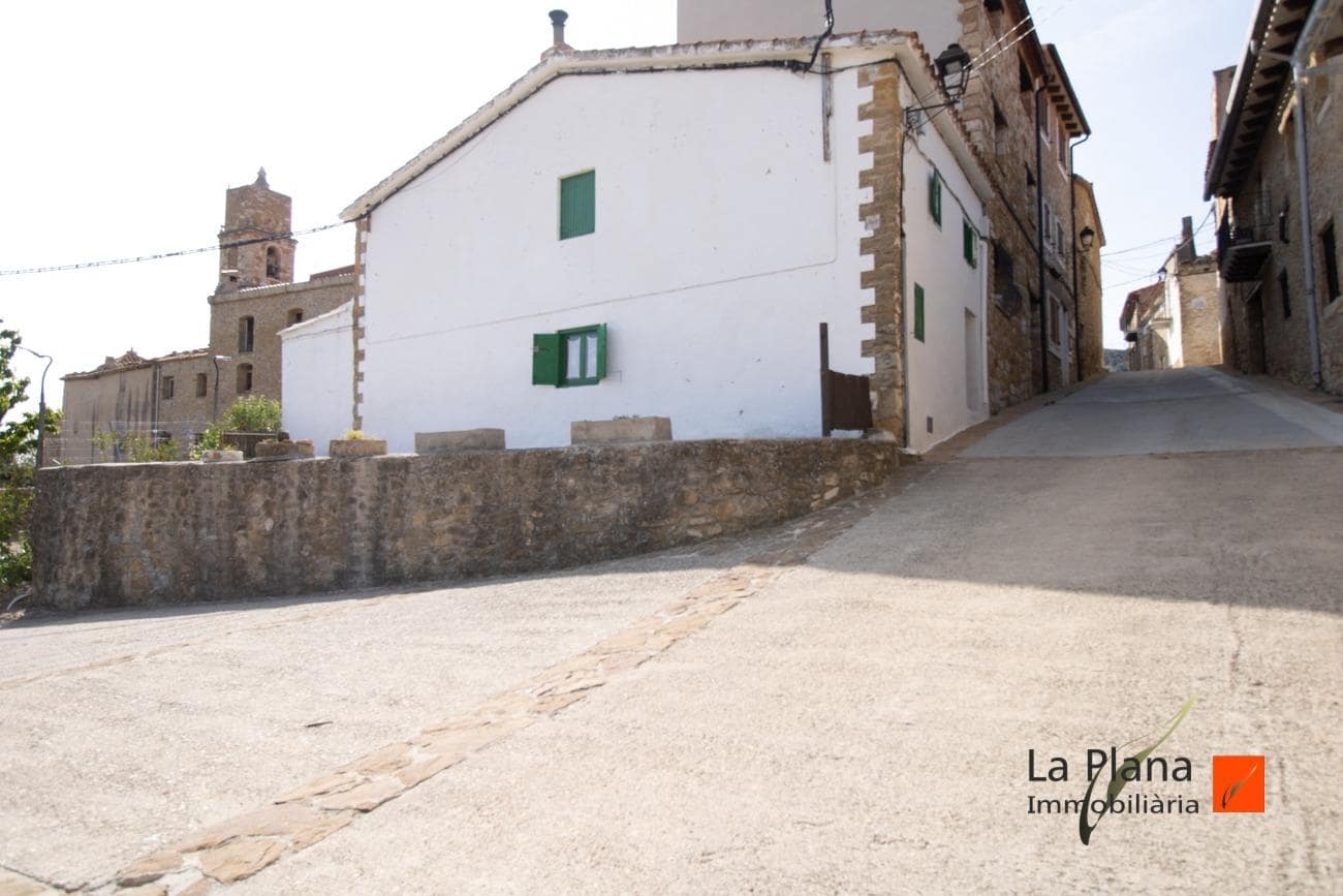 4 slaapkamer Huis te koop in La Pobla de Benifassa - € 97.000 (Ref: 7737803)