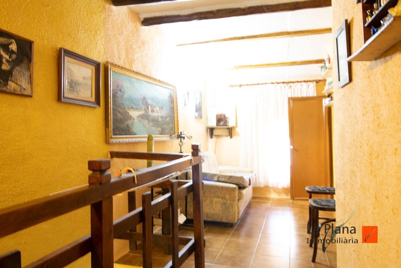 4 slaapkamer Huis te koop in La Pobla de Benifassa - € 97.000 (Ref: 7737803)