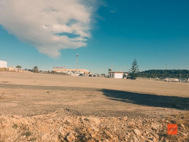 Undeveloped Land for sale in Sant Carles de la Ràpita - € 96,500 (Ref: 7948335)