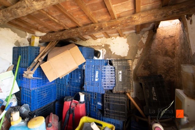 Undeveloped Land for sale in Santa Bàrbara - € 42,000 (Ref: 7992957)