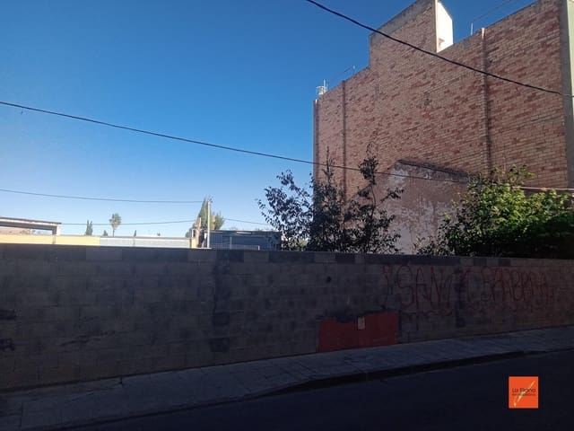 Byggetomt til salgs i Santa Bàrbara - € 85 000 (Ref: 8068727)