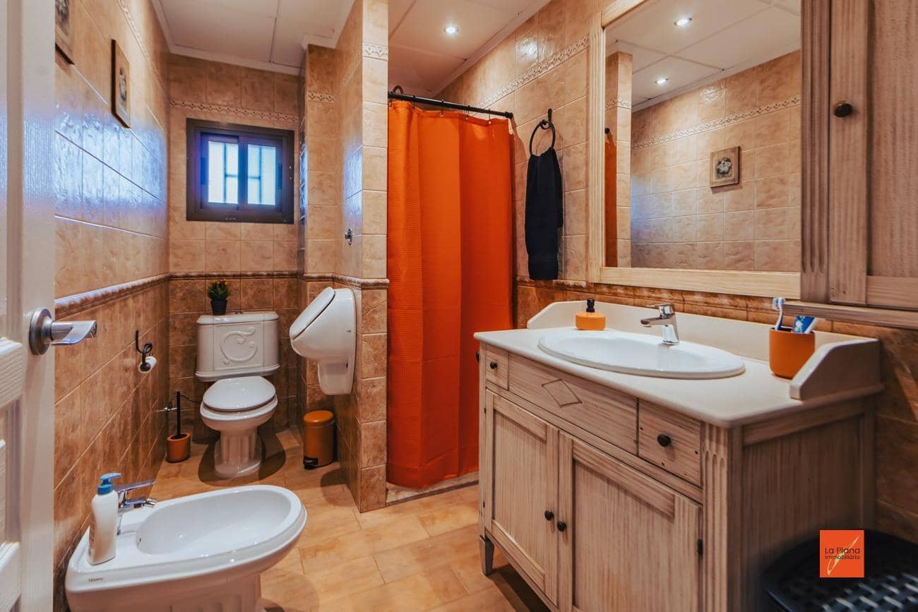 3 soveværelse Villa til salg i Amposta med swimmingpool - € 220.000 (Ref: 8076182)