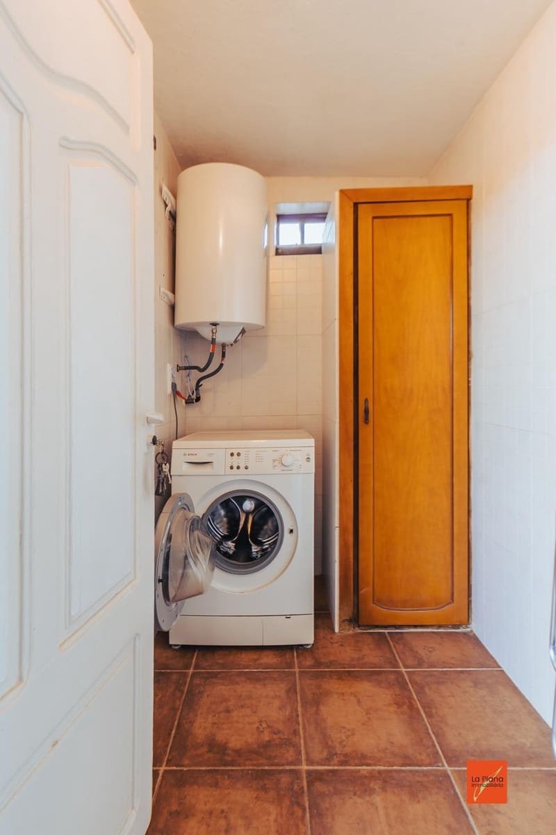 3 soveværelse Villa til salg i Amposta med swimmingpool - € 220.000 (Ref: 8076182)