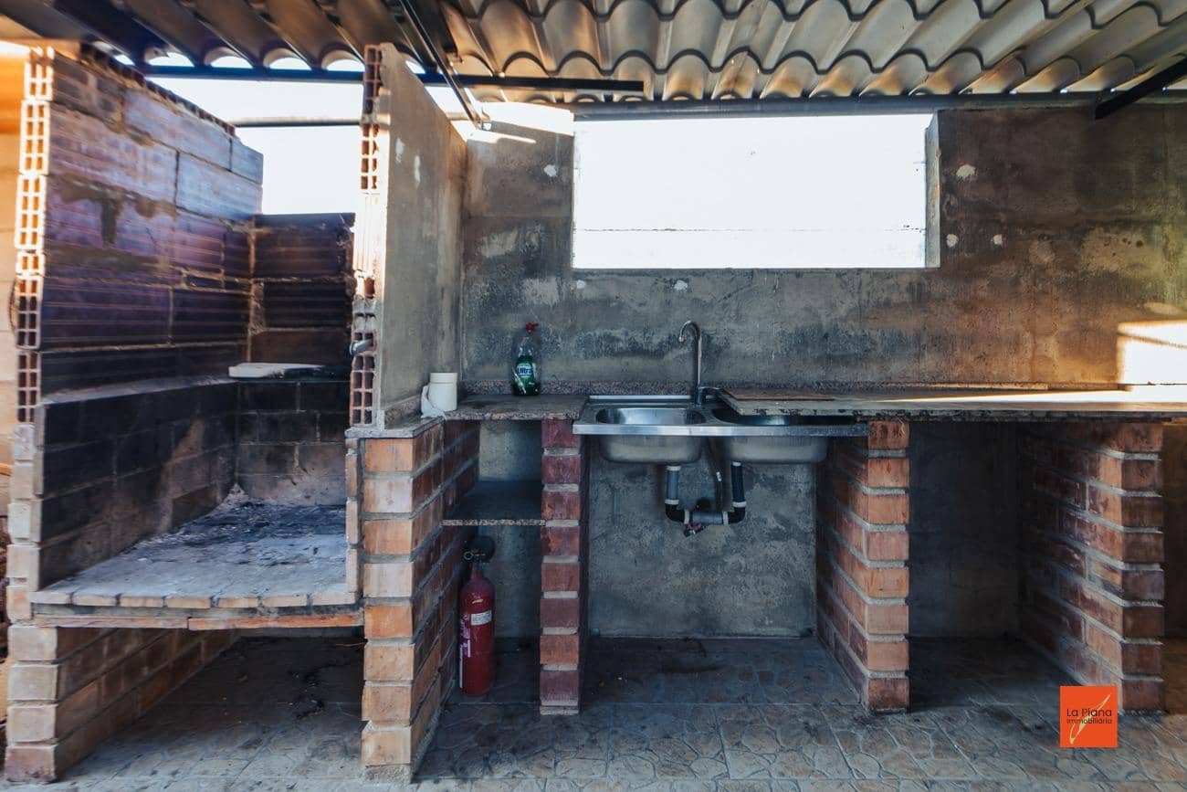 3 soveværelse Villa til salg i Amposta med swimmingpool - € 220.000 (Ref: 8076182)