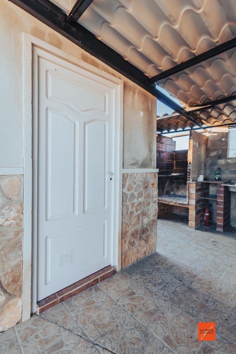 3 soveværelse Villa til salg i Amposta med swimmingpool - € 220.000 (Ref: 8076182)