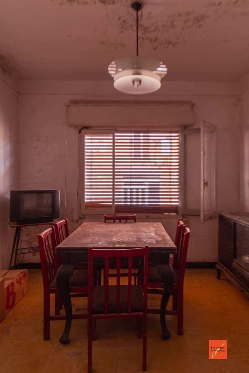 5 sypialnia Dom na sprzedaż w Santa Barbara z garażem - 110 000 € (Ref: 8085055)