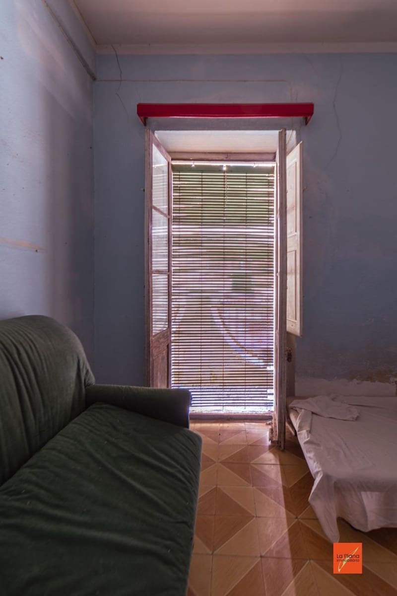 5 sypialnia Dom na sprzedaż w Santa Barbara z garażem - 110 000 € (Ref: 8085055)