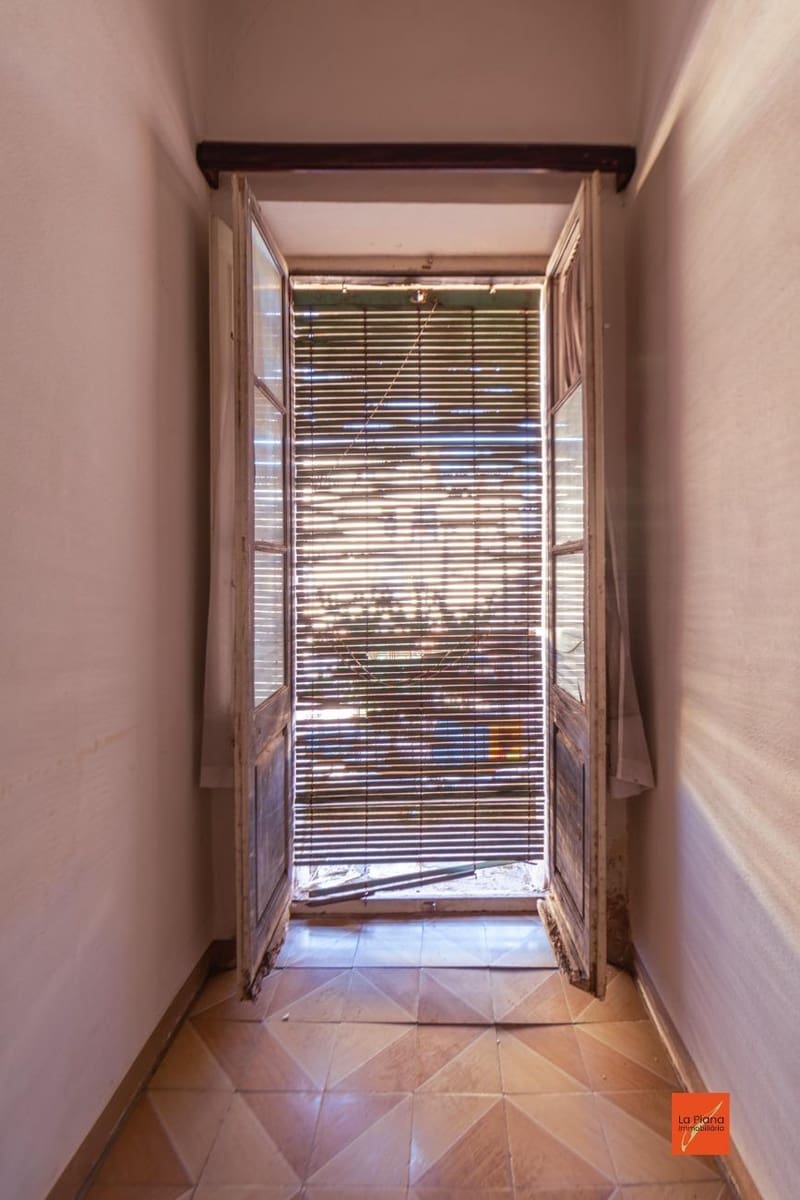 5 sypialnia Dom na sprzedaż w Santa Barbara z garażem - 110 000 € (Ref: 8085055)