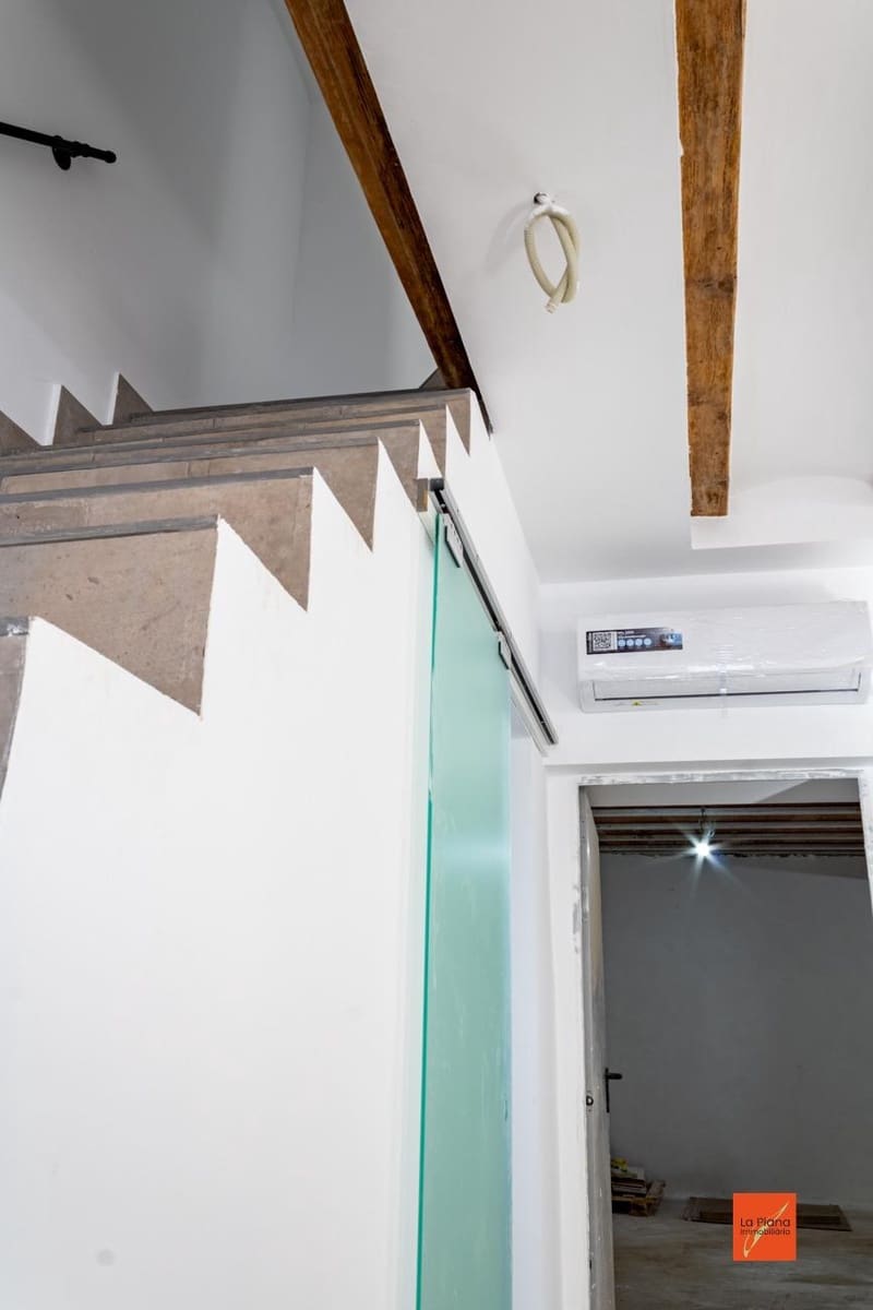 5 soverom Hus til salgs i Santa Barbara med garasje - € 227 000 (Ref: 8113092)