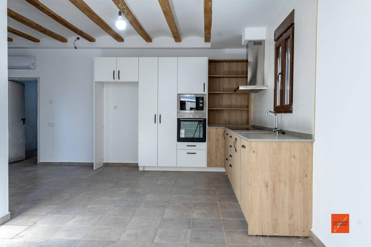 5 soverom Hus til salgs i Santa Barbara med garasje - € 227 000 (Ref: 8113092)