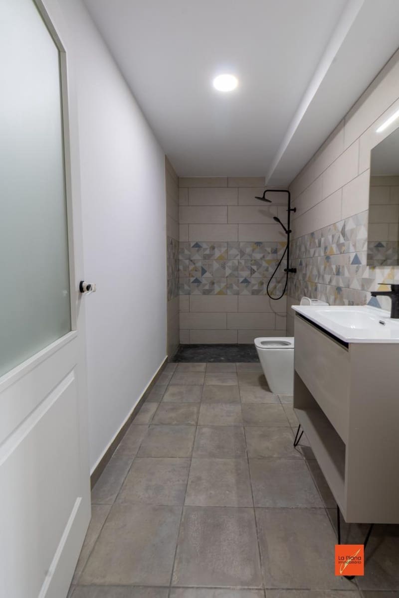 5 soverom Hus til salgs i Santa Barbara med garasje - € 227 000 (Ref: 8113092)