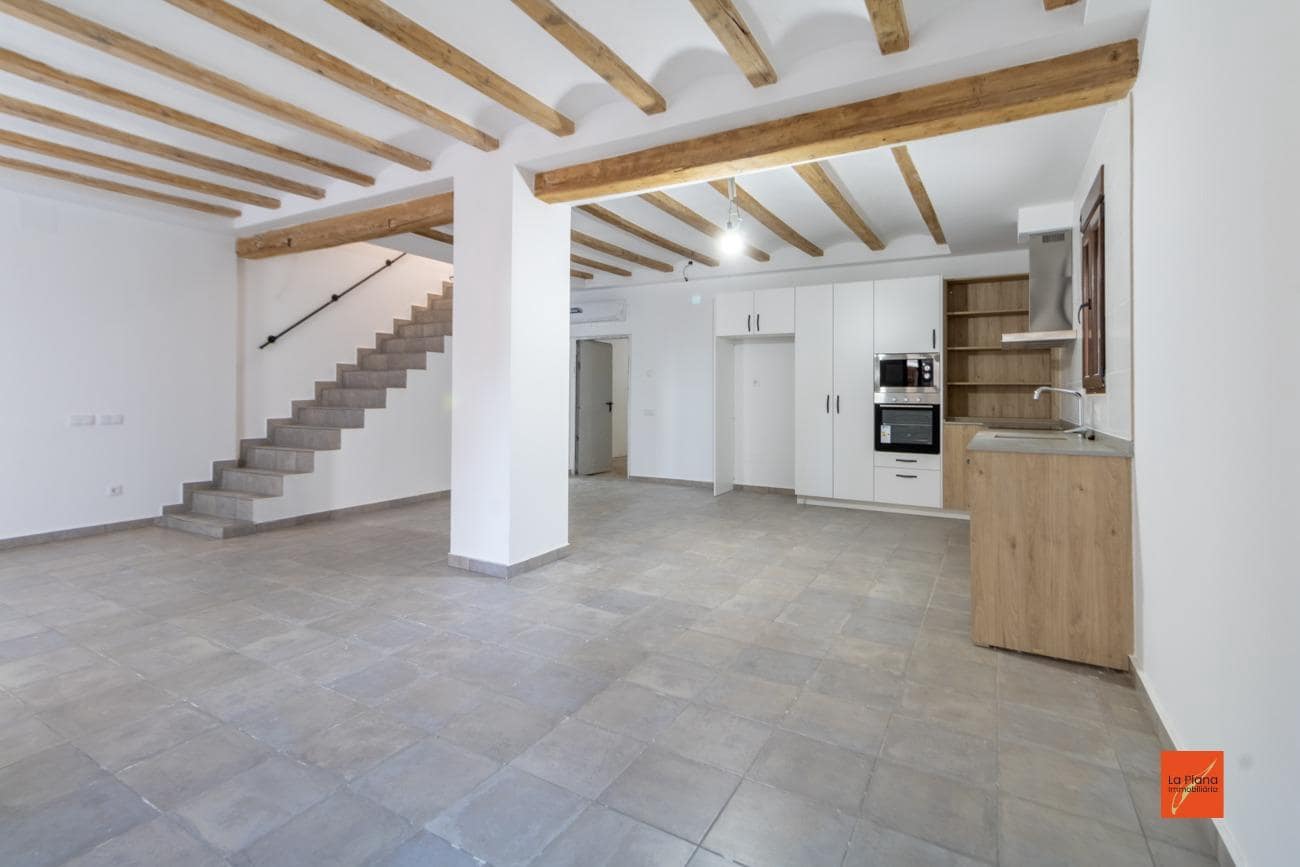 5 soverom Hus til salgs i Santa Barbara med garasje - € 227 000 (Ref: 8113092)