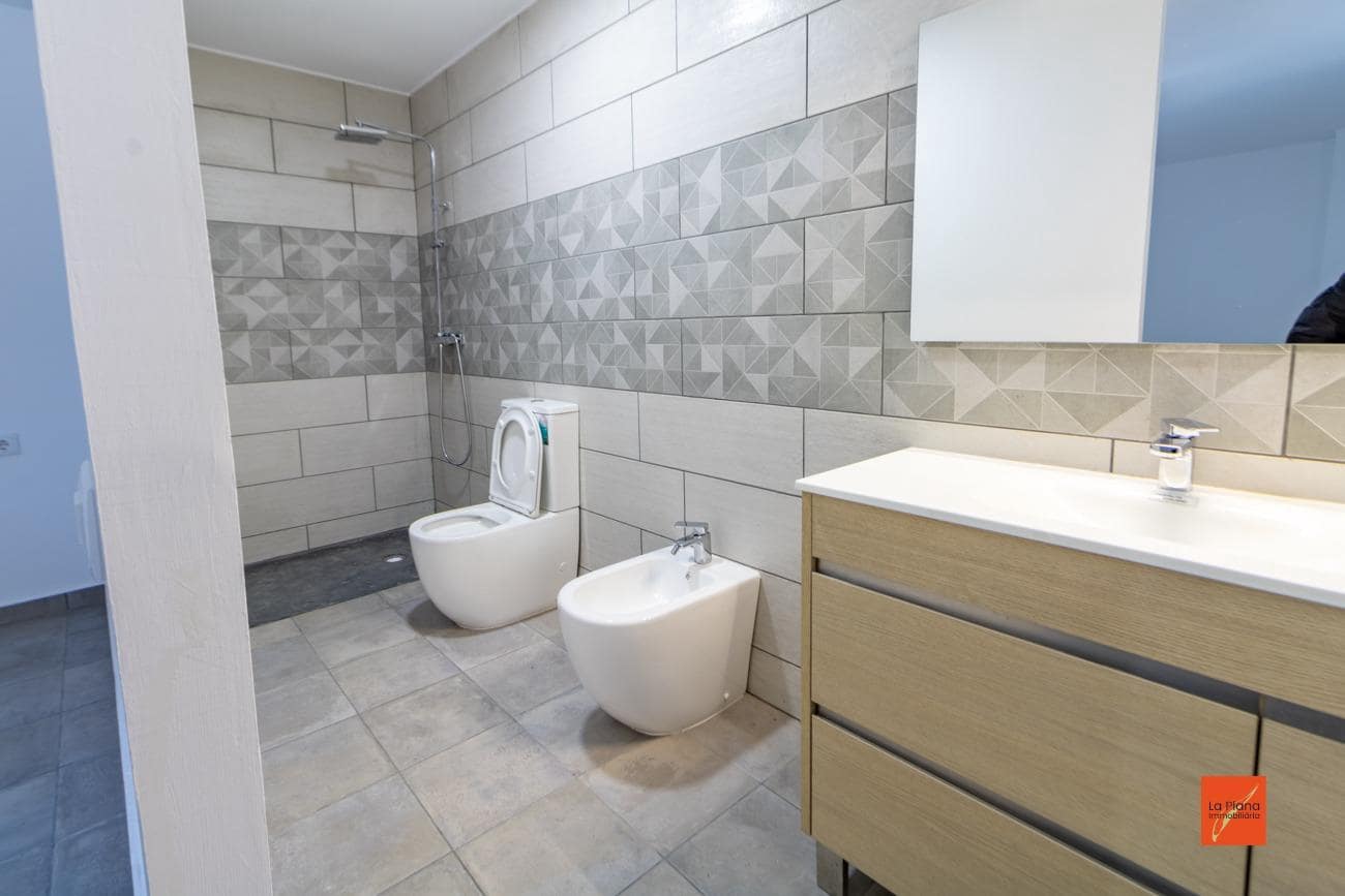 5 soverom Hus til salgs i Santa Barbara med garasje - € 227 000 (Ref: 8113092)