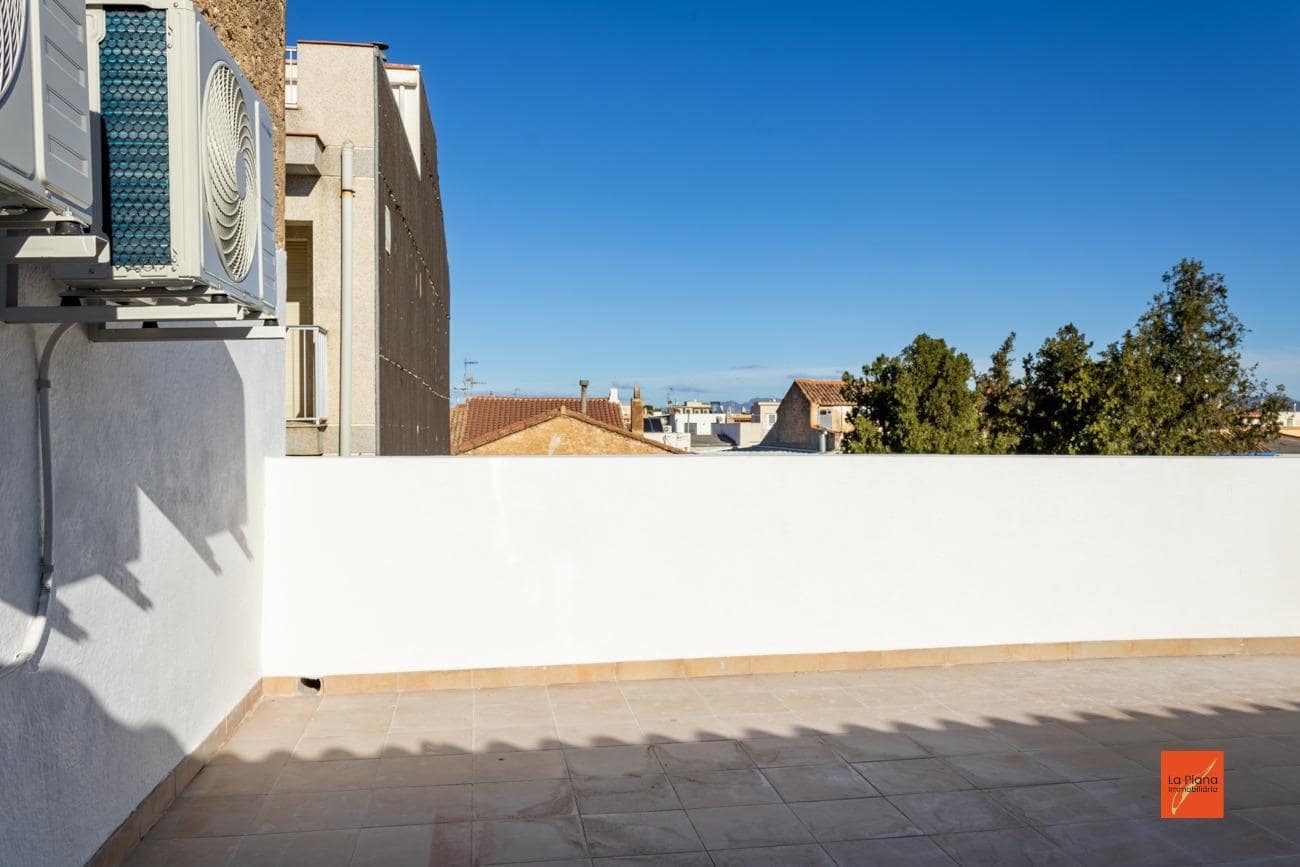 5 soverom Hus til salgs i Santa Barbara med garasje - € 227 000 (Ref: 8113092)