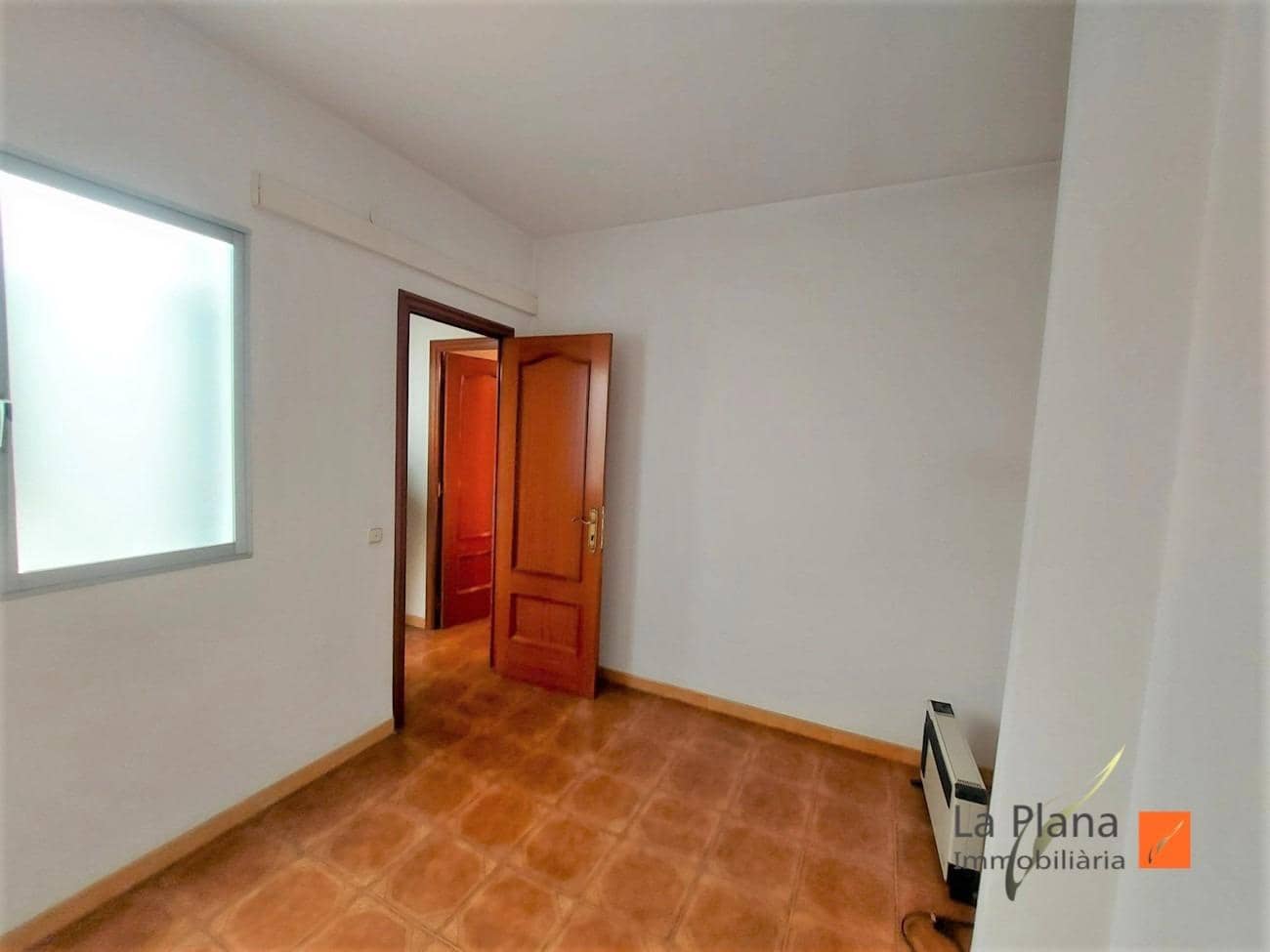 5 soveværelse Virksomhed til salg i Tortosa - € 229.000 (Ref: 8113093)