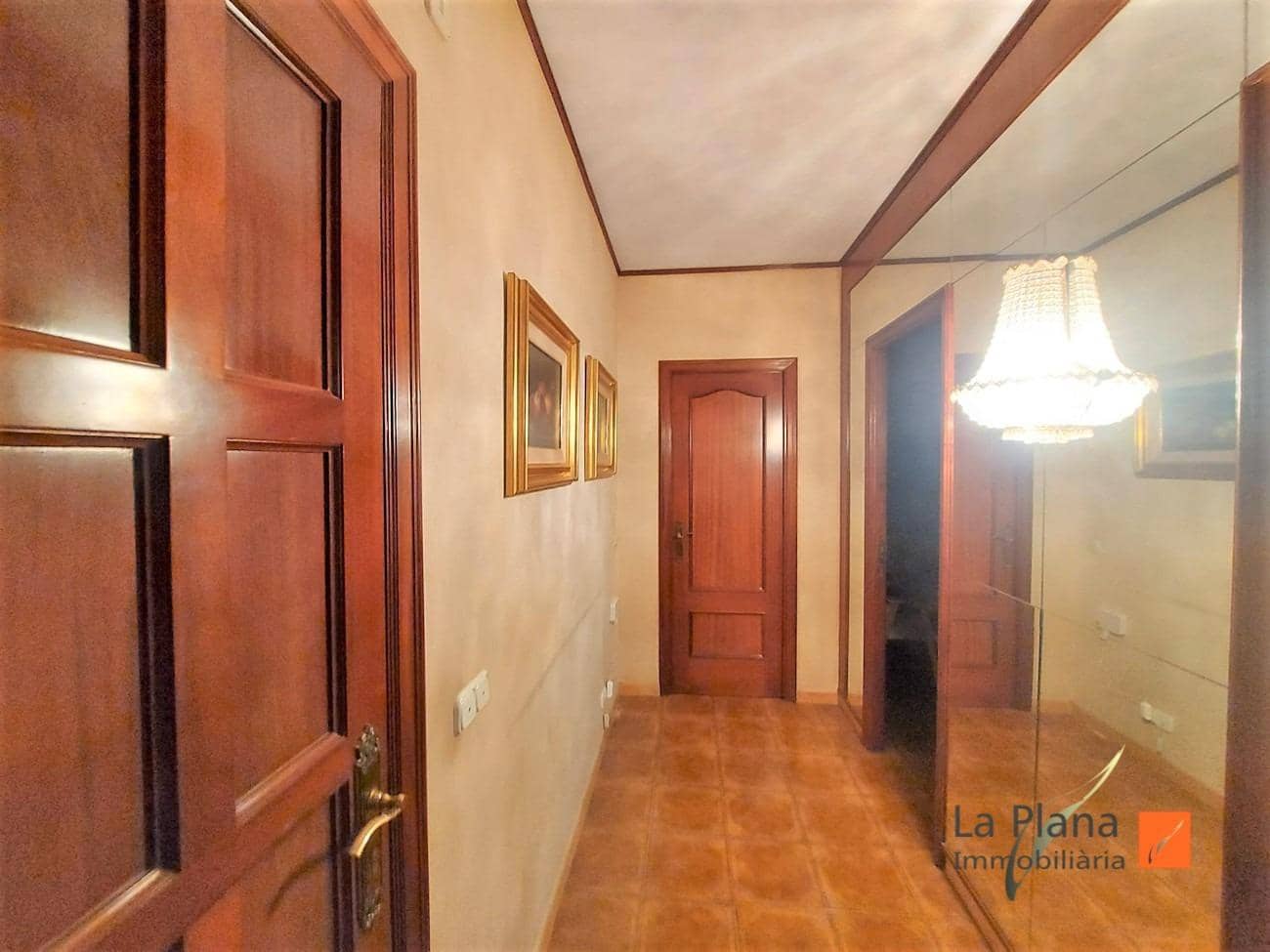 5 soveværelse Virksomhed til salg i Tortosa - € 229.000 (Ref: 8113093)