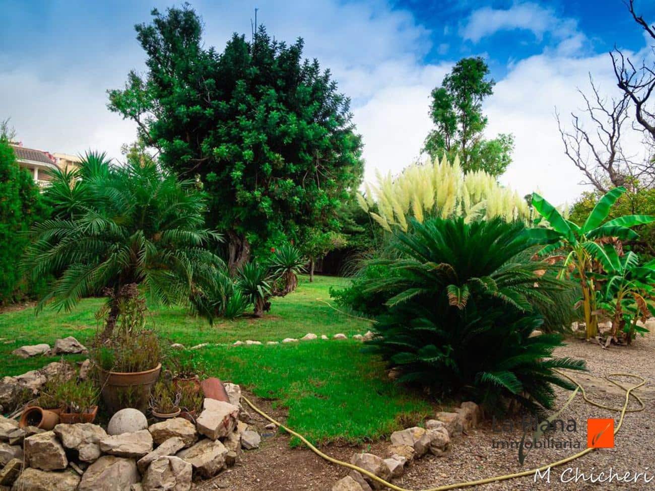 9 soveværelse Villa til salg i Sant Carles de la Rapita med garage - € 434.805 (Ref: 8113094)