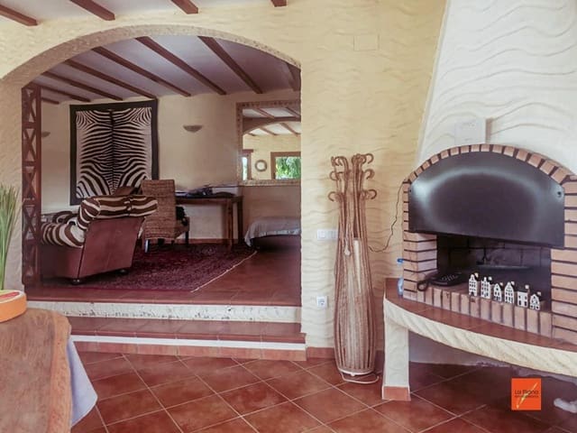 2 soverom Villa til salgs i Ulldecona med svømmebasseng - € 292 000 (Ref: 8131035)